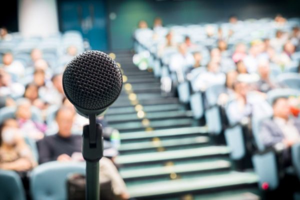 Palestra Online: Bolsas de Estudos na Pandemia